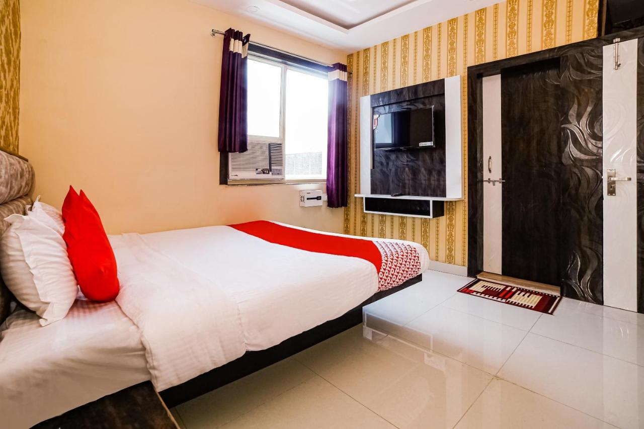 Oyo 41923 Prema Kunj Resort Jhānsi Eksteriør bilde