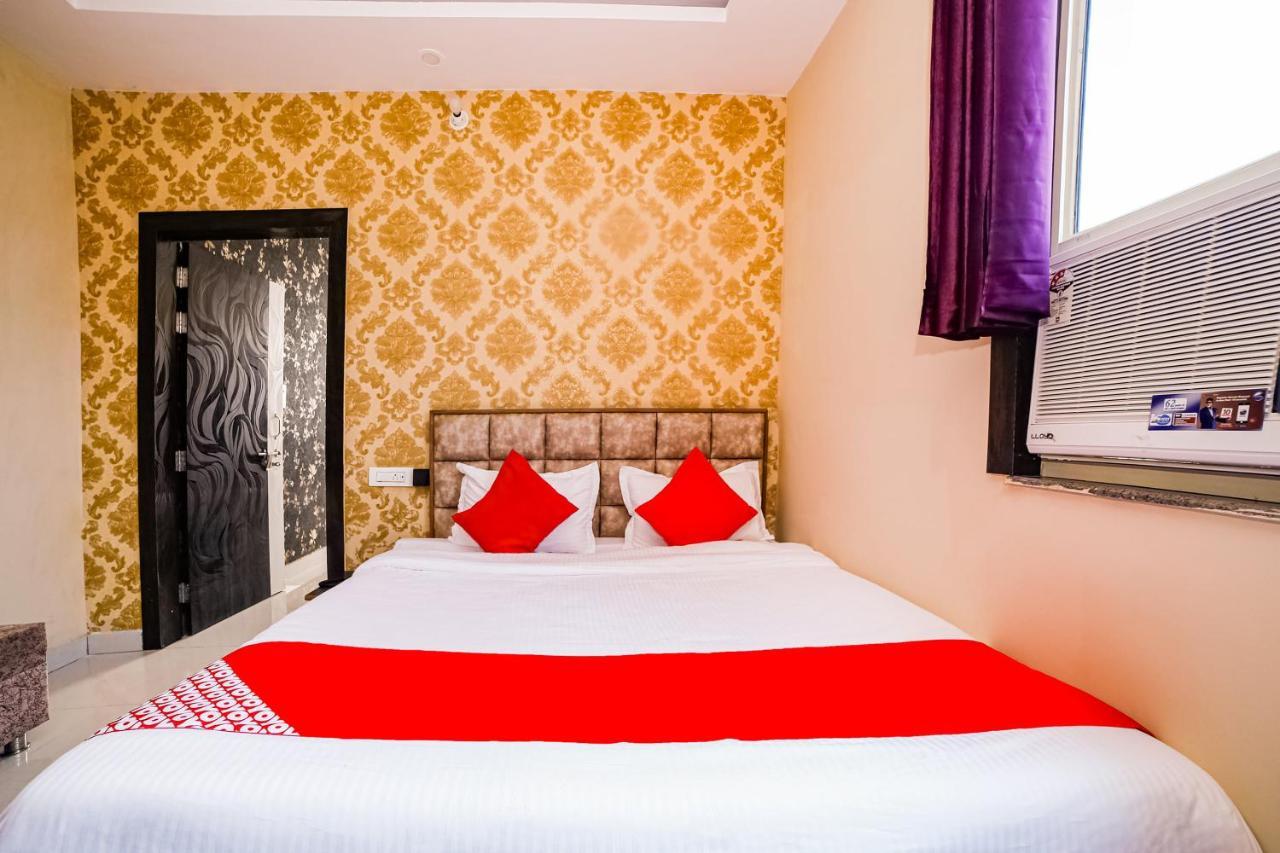Oyo 41923 Prema Kunj Resort Jhānsi Eksteriør bilde