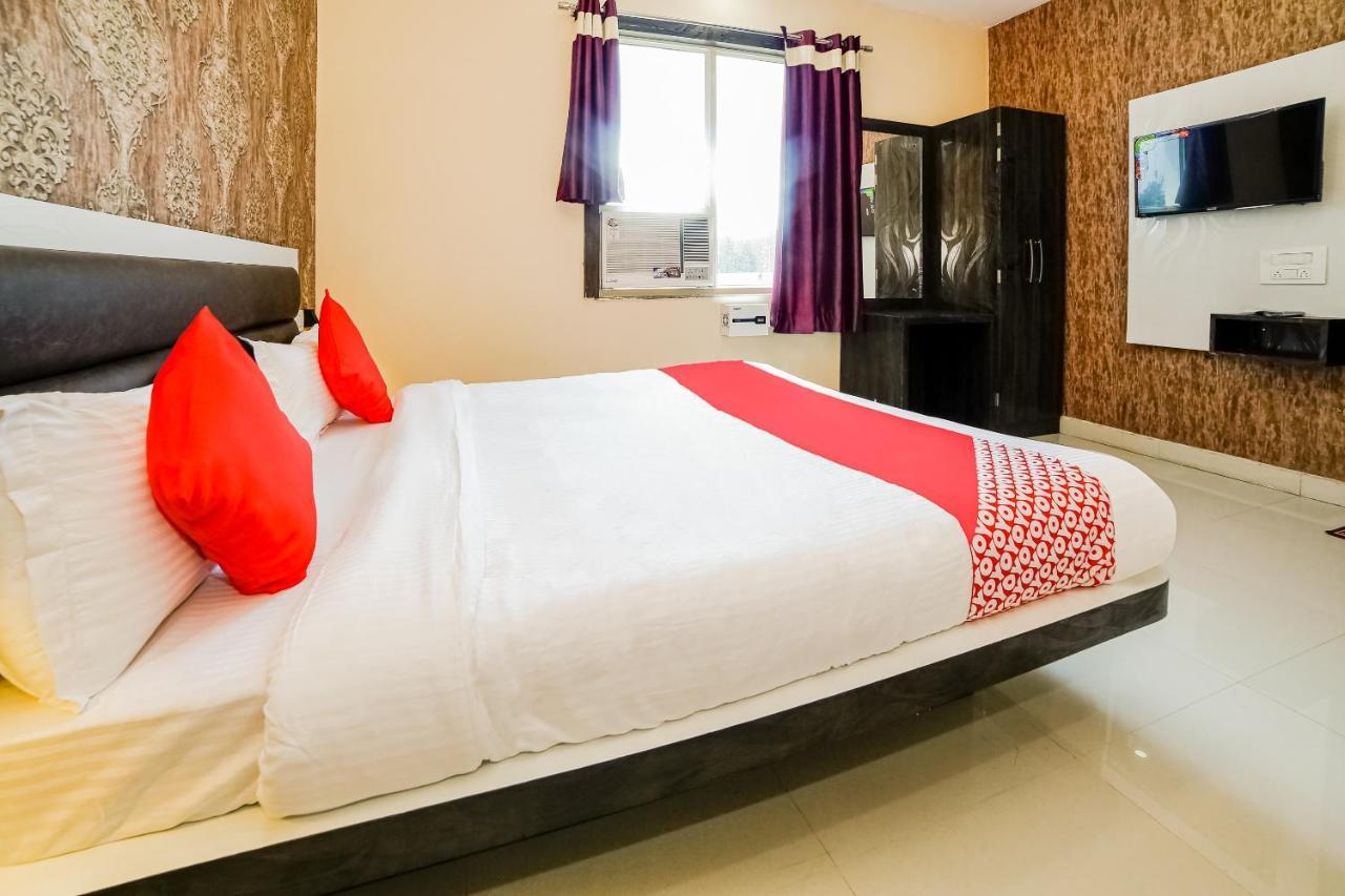 Oyo 41923 Prema Kunj Resort Jhānsi Eksteriør bilde